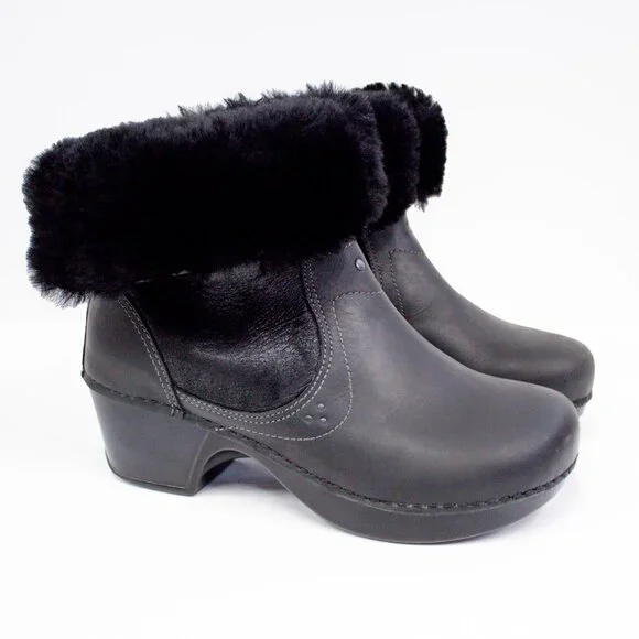 Dansko Boots Women's Harper Black Leather Sheepskin Fur Lined